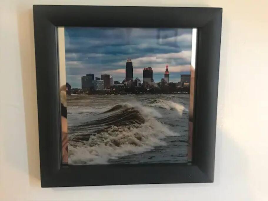 Uber Close To Ohio City, Clevelandアパートメント エクステリア 写真